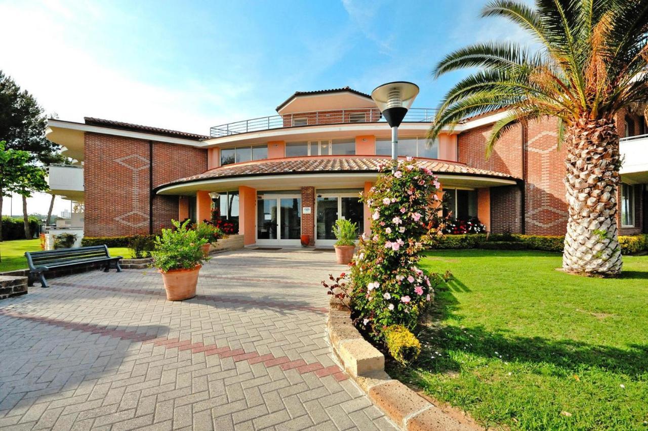 Apartment La Cecinella In Cecina Mare Marina di Cecina Exterior photo